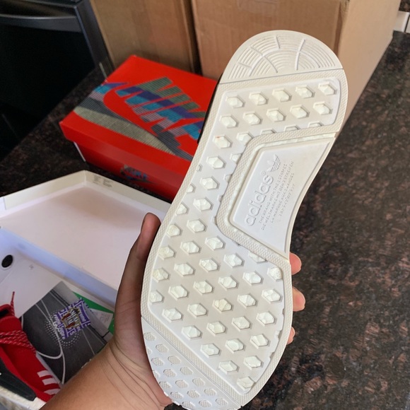 Red Human Races - Picture 3 of 3